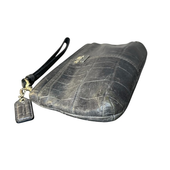 Coach Madison Croc Embossed Gray Wristlet - Picture 9 of 9
